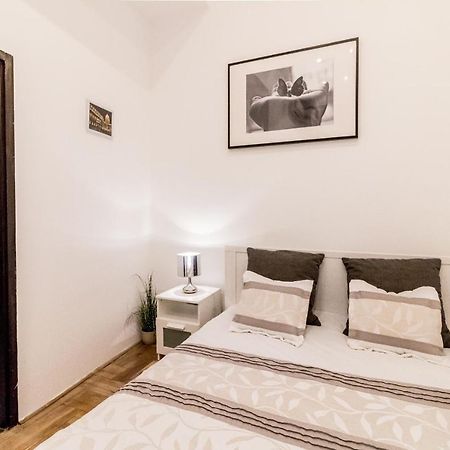Real Apartments Klauzal II Budapest Exteriör bild